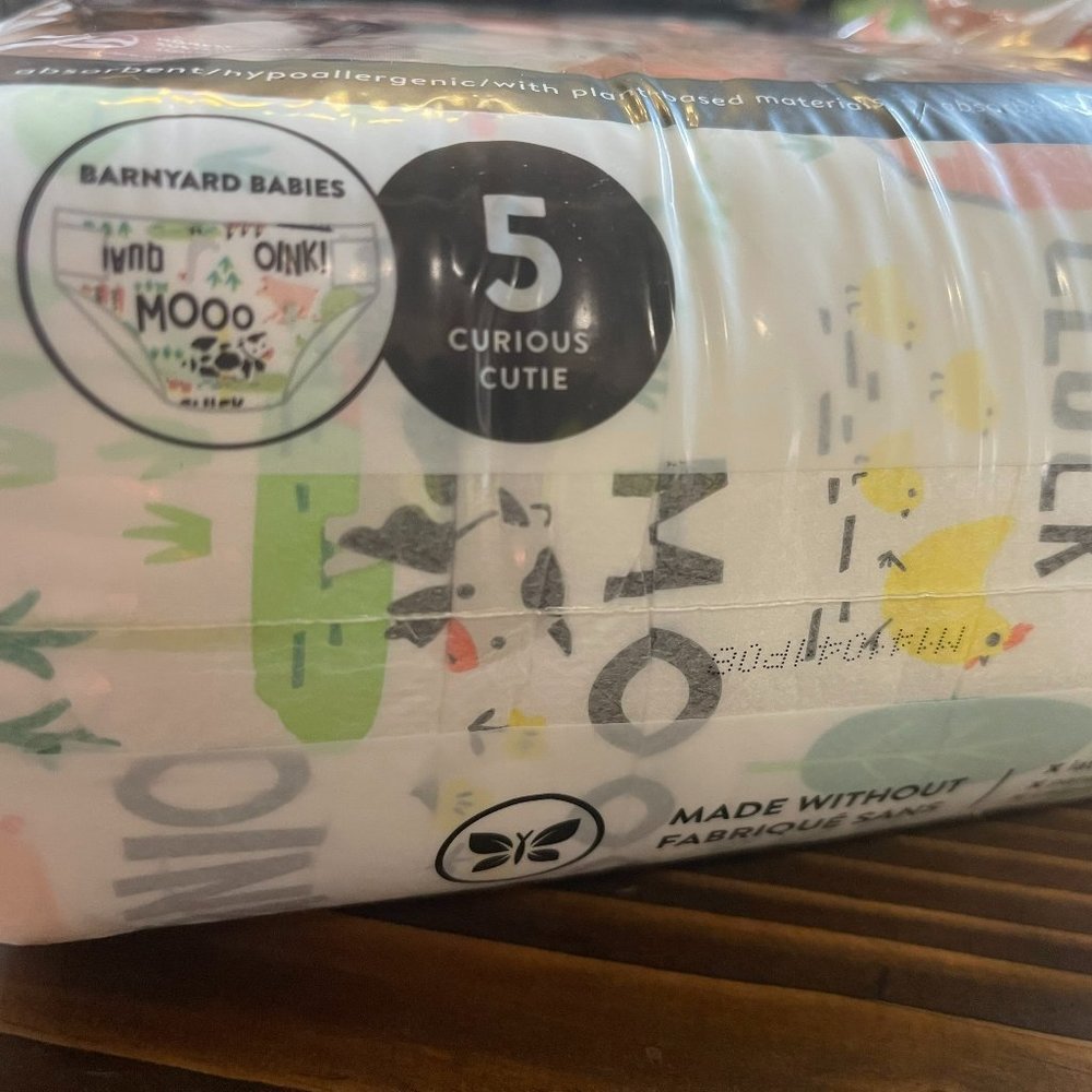 HONEST DIAPERS SIZE 5 NWT